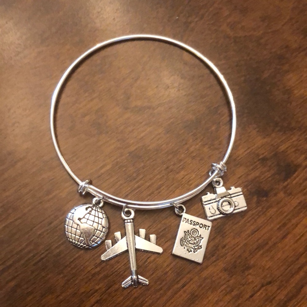 Travel themed adjustable bracelet. brand new!